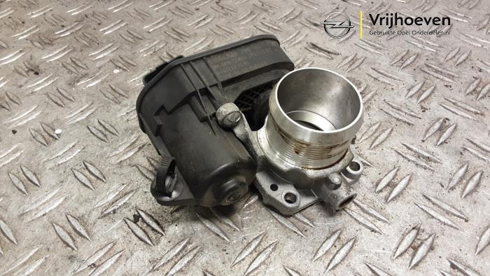 Gebrauchte Drosselklappengehäuse Opel Crossland (X) 1.2 Turbo 12V Euro 6 Preis € 40,00 Margenregelung angeboten von Autodemontage Vrijhoeven B.V.