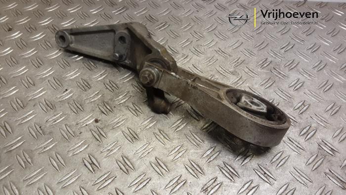 Used Engine mount Opel Adam 1.2 16V Price € 20,00 Margin scheme offered by Autodemontage Vrijhoeven B.V.