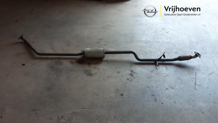 Usagé Echappement (complet) Opel Karl 1.0 12V Prix € 150,00 Règlement à la marge proposé par Autodemontage Vrijhoeven B.V.
