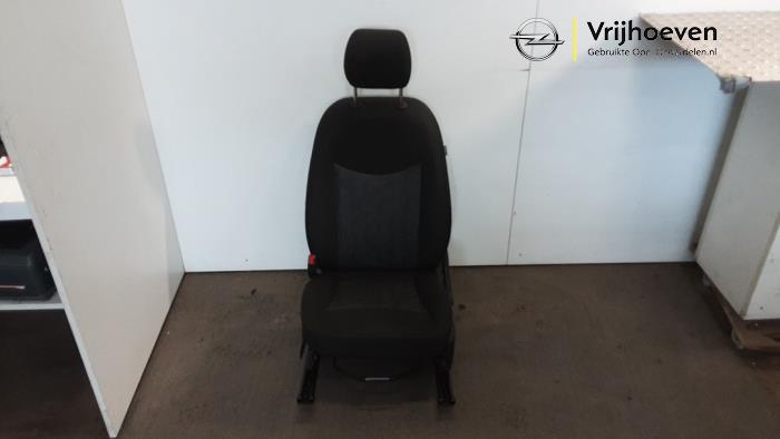 Używane Fotel lewy Opel Karl 1.0 12V Cena € 150,00 Procedura marży oferowane przez Autodemontage Vrijhoeven B.V.
