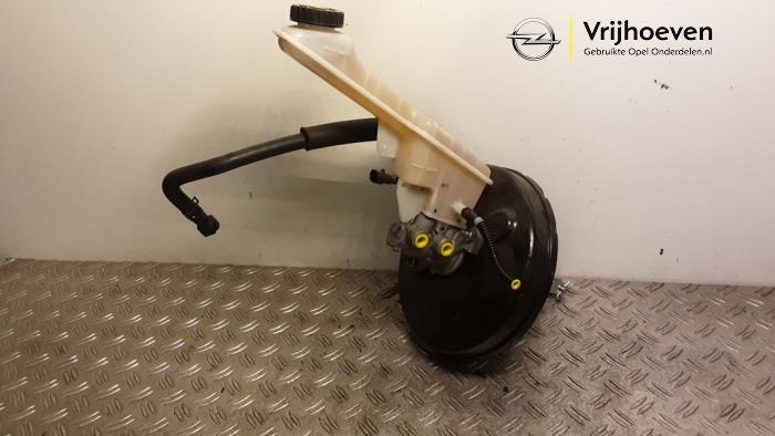 Usagé Assistant de freinage Opel Karl 1.0 12V Prix € 100,00 Règlement à la marge proposé par Autodemontage Vrijhoeven B.V.