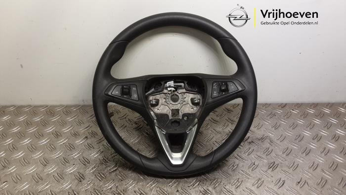 Begagnade Ratt Opel Karl 1.0 12V Pris € 65,00 Marginaltabell erbjuds av Autodemontage Vrijhoeven B.V.