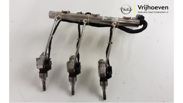 Usagé Système d'injection Opel Astra K Sports Tourer 1.0 Turbo 12V Prix € 250,00 Règlement à la marge proposé par Autodemontage Vrijhoeven B.V.