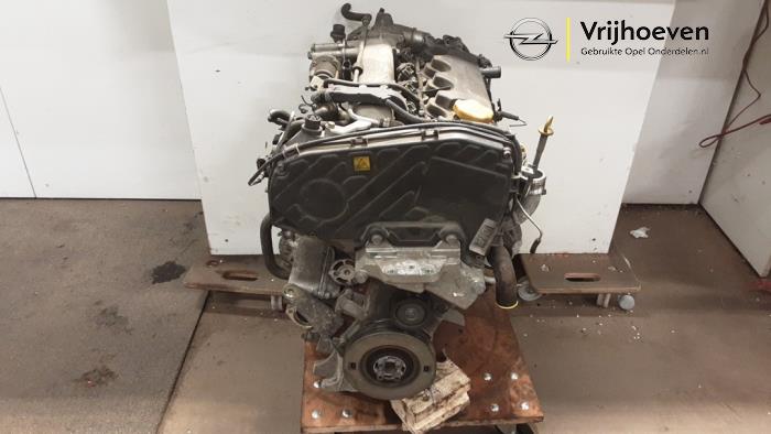 Używane Silnik Opel Astra H SW (L35) 1.9 CDTi 120 Cena € 550,00 Procedura marży oferowane przez Autodemontage Vrijhoeven B.V.