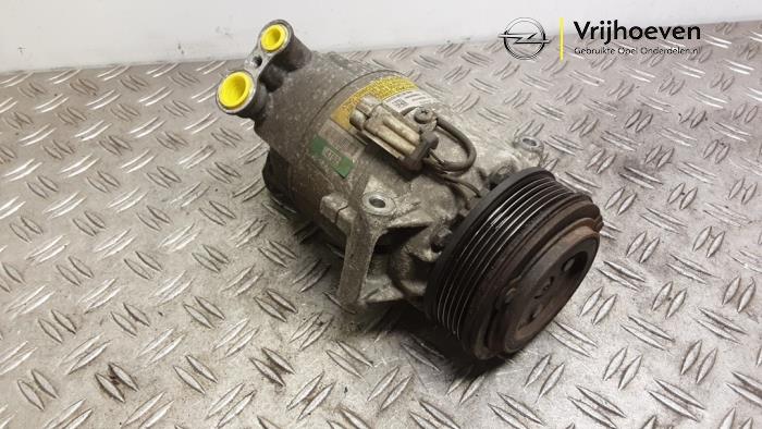 Usagé Pompe clim Opel Astra H SW (L35) 1.9 CDTi 120 Prix € 150,00 Règlement à la marge proposé par Autodemontage Vrijhoeven B.V.