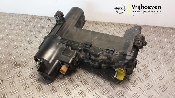 Gebrauchte Klima Kondensor Opel Corsa F (UB/UH/UP) Electric, Corsa-e 50kWh Preis € 65,00 Margenregelung angeboten von Autodemontage Vrijhoeven B.V.