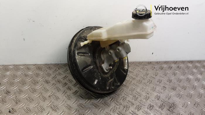 Begagnade Bromsservo Opel Corsa F (UB/UH/UP) Electric, Corsa-e 50kWh Pris € 75,00 Marginaltabell erbjuds av Autodemontage Vrijhoeven B.V.