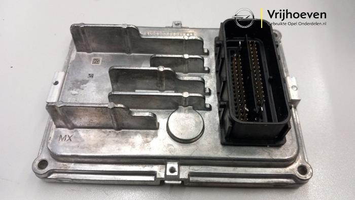 Used Automatic gearbox computer Opel Astra K 1.5 CDTi 122 12V Price € 300,00 Margin scheme offered by Autodemontage Vrijhoeven B.V.