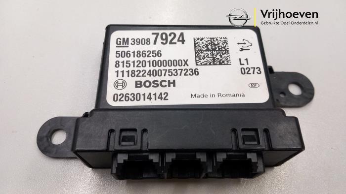Begagnade PDC-modul Opel Zafira Tourer (P12) 1.4 Turbo 16V ecoFLEX Pris € 50,00 Marginaltabell erbjuds av Autodemontage Vrijhoeven B.V.
