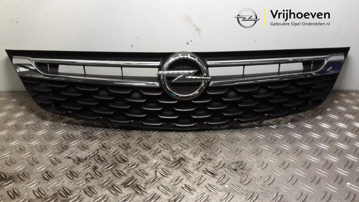 Gebrauchte Grill Opel Astra K Sports Tourer 1.0 Turbo 12V Preis € 250,00 Margenregelung angeboten von Autodemontage Vrijhoeven B.V.