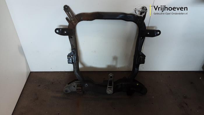 Gebrauchte Unterrahmen Opel Corsa C (F08/68) 1.2 16V Preis € 60,00 Margenregelung angeboten von Autodemontage Vrijhoeven B.V.