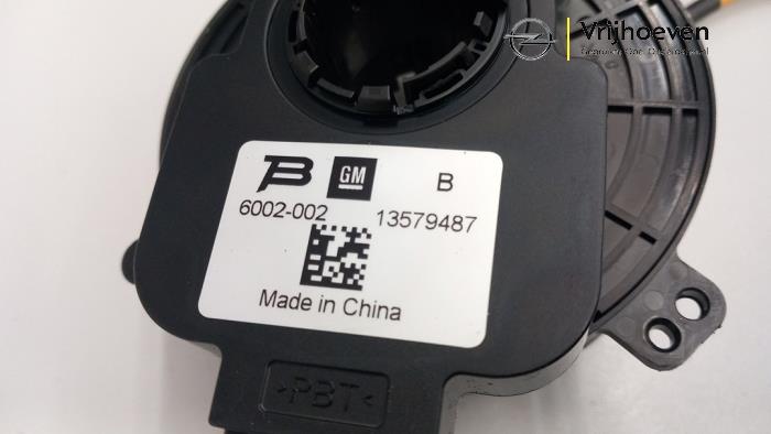 Styrvinkelsensor från en Opel Astra J (PC6/PD6/PE6/PF6) 1.4 Turbo 16V 2011