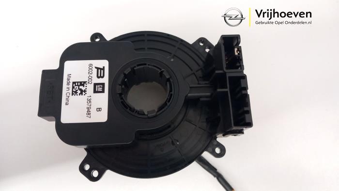 Styrvinkelsensor från en Opel Astra J (PC6/PD6/PE6/PF6) 1.4 Turbo 16V 2011