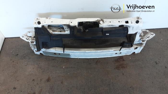 Używane Panel przedni Opel Karl 1.0 12V Cena € 250,00 Procedura marży oferowane przez Autodemontage Vrijhoeven B.V.