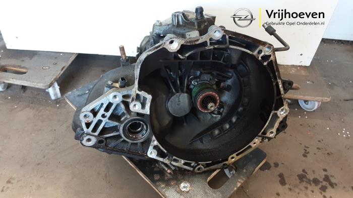 Gebrauchte Getriebe Opel Astra G (F08/48) 1.6 16V Preis € 175,00 Margenregelung angeboten von Autodemontage Vrijhoeven B.V.