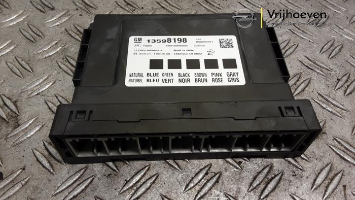 Used Body control computer Opel Karl 1.0 12V Price € 80,00 Margin scheme offered by Autodemontage Vrijhoeven B.V.