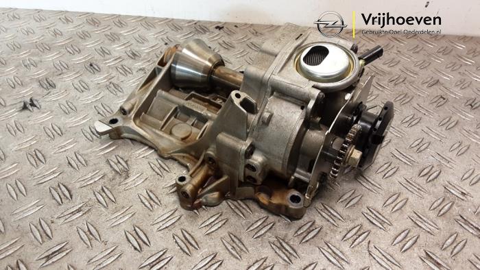 Gebrauchte Ölpumpe Opel Astra K 1.0 Turbo 12V Preis € 75,00 Margenregelung angeboten von Autodemontage Vrijhoeven B.V.