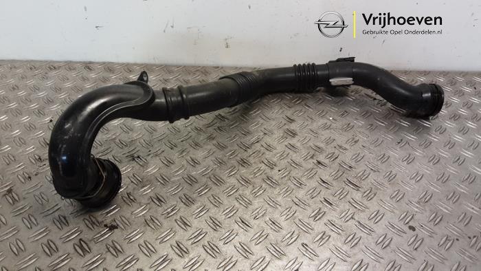 Gebrauchte Intercooler Rohr Opel Astra J (PC6/PD6/PE6/PF6) 1.4 Turbo 16V ecoFLEX 120 Preis € 30,00 Margenregelung angeboten von Autodemontage Vrijhoeven B.V.