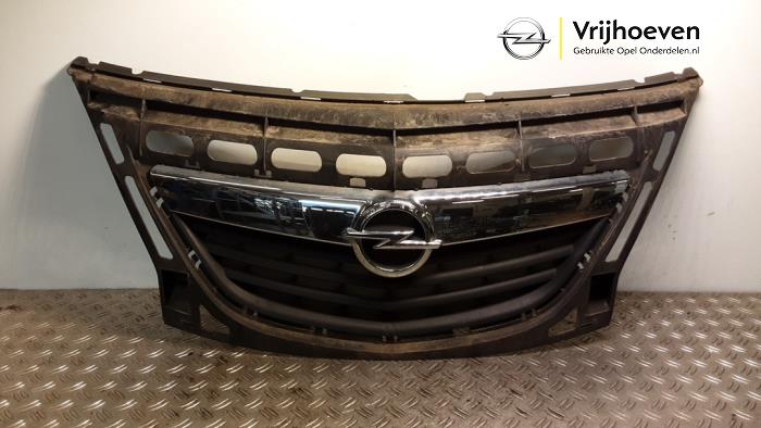 Używane Grill Opel Meriva (B) 1.4 Turbo 16V ecoFLEX Cena € 250,00 Procedura marży oferowane przez Autodemontage Vrijhoeven B.V.