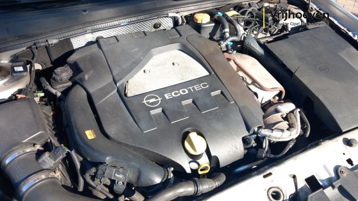 Gebrauchte Getriebe Opel Vectra C Caravan 2.8 V6 Turbo 24V Preis € 600,00 Margenregelung angeboten von Autodemontage Vrijhoeven B.V.