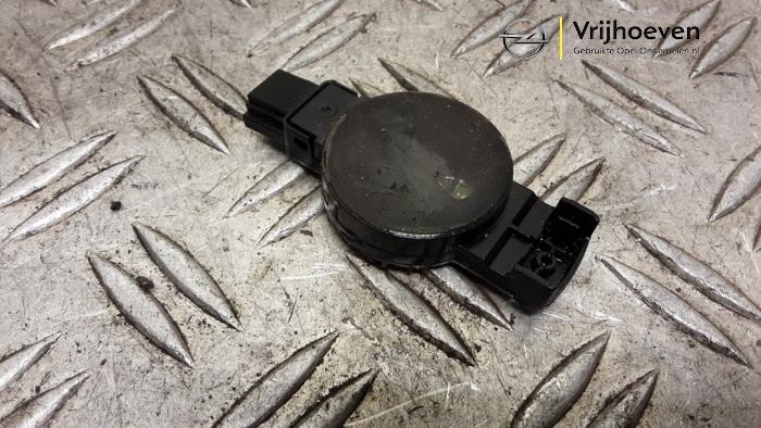 Begagnade Regnsensor Opel Corsa E 1.4 16V Pris € 25,00 Marginaltabell erbjuds av Autodemontage Vrijhoeven B.V.