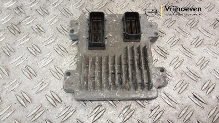 Used Engine management computer Opel Corsa E 1.4 16V Price € 100,00 Margin scheme offered by Autodemontage Vrijhoeven B.V.