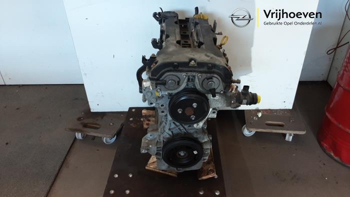 Used Engine Opel Corsa E 1.2 16V Price € 1.000,00 Margin scheme offered by Autodemontage Vrijhoeven B.V.