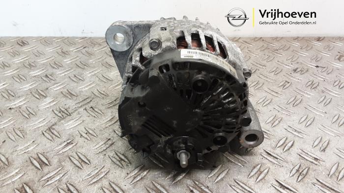 Dynamo d'un Opel Astra J (PC6/PD6/PE6/PF6) 2.0 CDTI 16V 165 Ecotec 2012