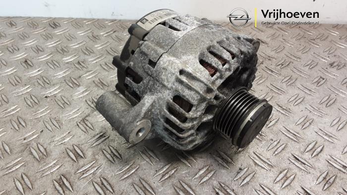 Dynamo Opel Astra J (PC6/PD6/PE6/PF6), 2009 / 2015 2.0 CDTI 16V 165 Ecotec, Berline avec hayon arrière, 4 portes, Diesel, 1.956cc, 121kW (165pk), FWD, A20DTH, 2011-06 / 2015-10, PD6EN; PE6EN; PF6EN (Occasion)