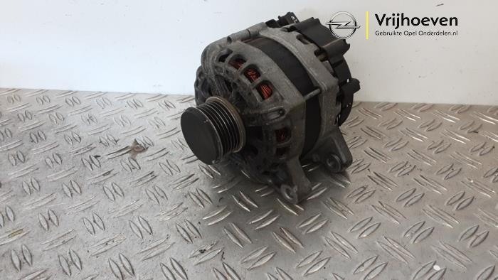 Used Dynamo Opel Crossland (X) 1.2 12V Price € 50,00 Margin scheme offered by Autodemontage Vrijhoeven B.V.
