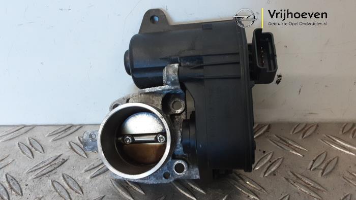 Gebrauchte Drosselklappengehäuse Opel Crossland (X) 1.2 12V Preis € 35,00 Margenregelung angeboten von Autodemontage Vrijhoeven B.V.