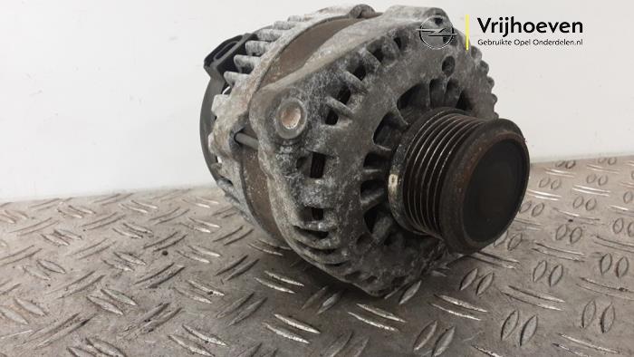 Dynamo from a Opel Astra J Sports Tourer (PD8/PE8/PF8) 1.7 CDTi 16V 2011
