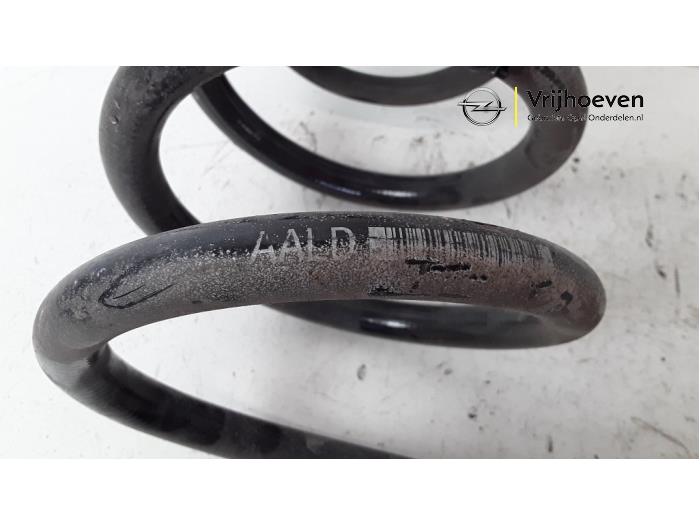 Rear coil spring Opel Zafira Tourer 1.4 Turbo 16V BiFuel ecoFLEX
