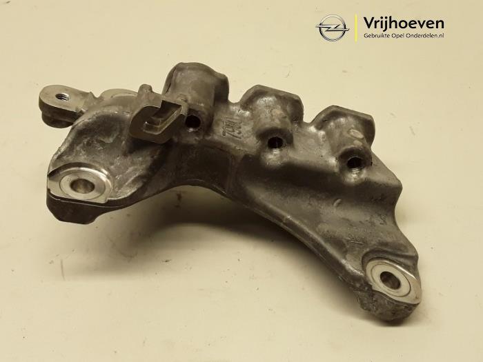 Used Engine mount Opel Mokka/Mokka X 1.6 16V EcoFlex 4x2 Price € 20,00 Margin scheme offered by Autodemontage Vrijhoeven B.V.