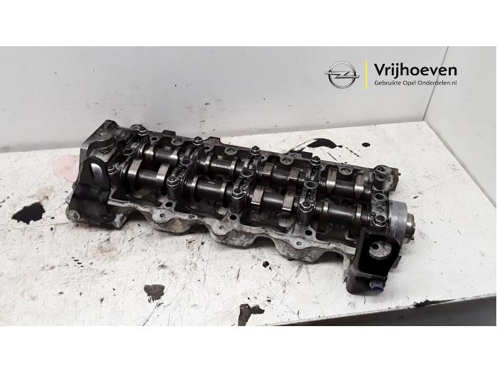 Camshaft housing from a Opel Astra 2012