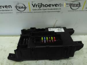 Używane Sterownik Body Control Opel Corsa Cena € 60,00 Procedura marży oferowane przez Autodemontage Vrijhoeven B.V.