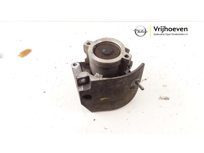 Usagé Pompe de direction Opel Antara 2.0 CDTi 16V 4x4 Prix € 50,00 Règlement à la marge proposé par Autodemontage Vrijhoeven B.V.