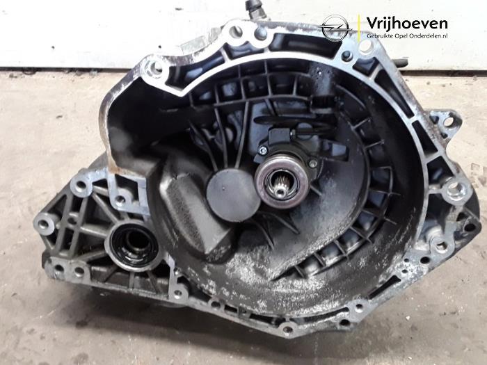 Getriebe Opel Adam, 2012 / 2019 1.2 16V, Fließheck, 2-tr, Benzin, 1.229cc, 51kW (69pk), FWD, A12XEL; B12XEL; D12XEL; DTEMP, 2012-10 / 2019-05 (Gebraucht)