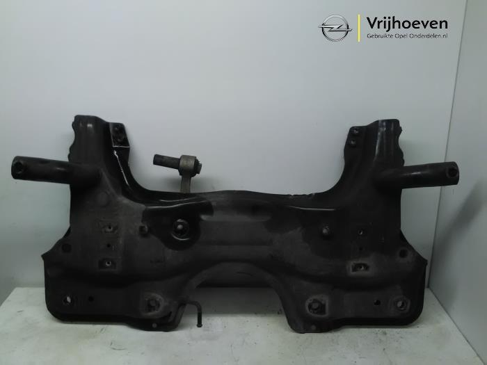 Gebrauchte Subframe Opel Combo 1.3 CDTI 16V ecoFlex Preis € 70,00 Margenregelung angeboten von Autodemontage Vrijhoeven B.V.