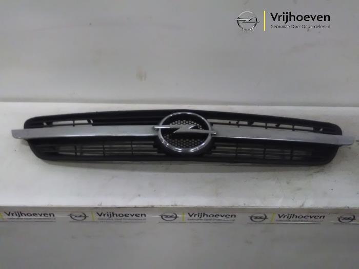 Begagnade Grill Opel Meriva (A) 1.6 16V Pris € 20,00 Marginaltabell erbjuds av Autodemontage Vrijhoeven B.V.