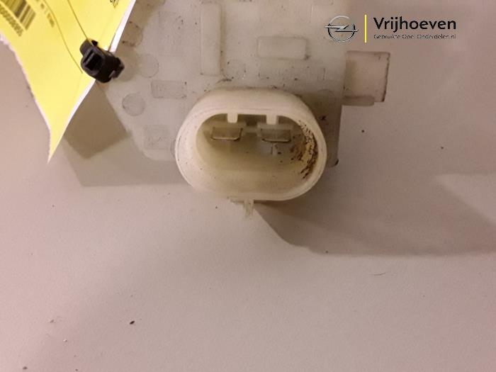 Cooling fans Opel Corsa D 1.4 16V Twinport 13256565