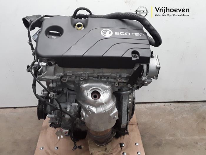 Motor from a Opel Astra K 1.4 16V 2016