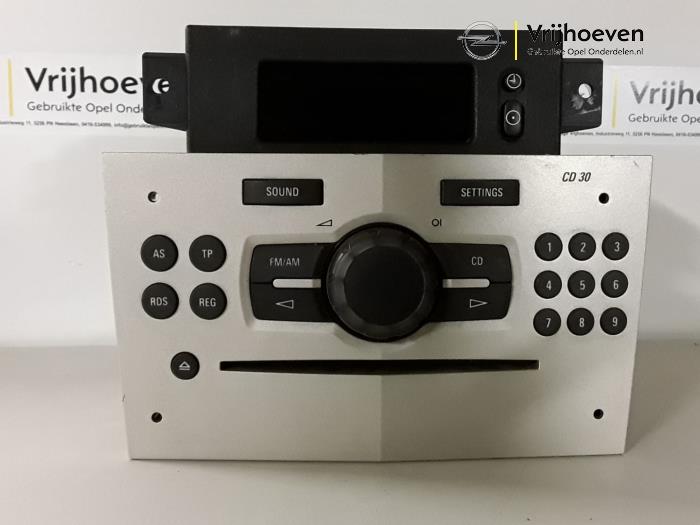 Gebrauchte Radio Modul Opel Corsa D 1.2 16V Preis € 50,00 Margenregelung angeboten von Autodemontage Vrijhoeven B.V.