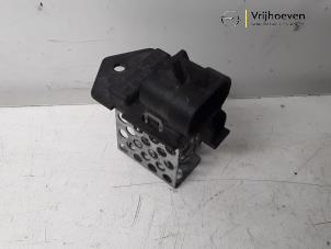 Used Cooling fan resistor Opel Astra Price € 15,00 Margin scheme offered by Autodemontage Vrijhoeven B.V.
