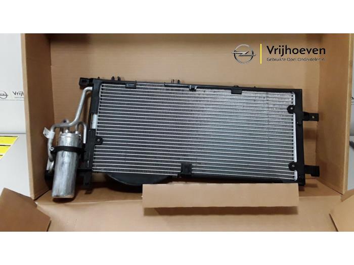 Air conditioning condenser from a Opel Combo (Corsa C) 1.7 DTI 16V 2003