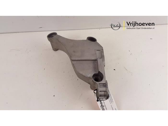 Gebrauchte Motorlager Opel Astra K 1.4 16V Preis € 15,00 Margenregelung angeboten von Autodemontage Vrijhoeven B.V.