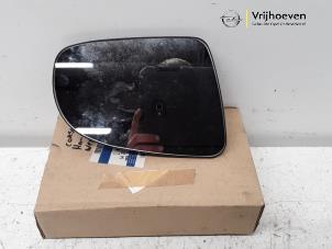 New Mirror glass, right Opel Corsa Price € 18,15 Inclusive VAT offered by Autodemontage Vrijhoeven B.V.