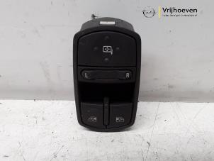 Gebrauchte Elektrisches Fenster Schalter Opel Corsa D 1.2 16V Preis € 10,00 Margenregelung angeboten von Autodemontage Vrijhoeven B.V.