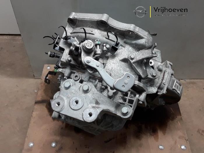 Gearbox Opel Astra K 1.6 CDTI 110 16V 55507255 B16DTE M32