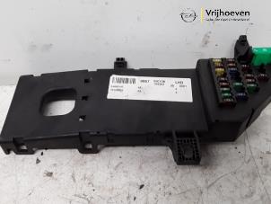 Used Fuse box Opel Vectra Price € 30,00 Margin scheme offered by Autodemontage Vrijhoeven B.V.